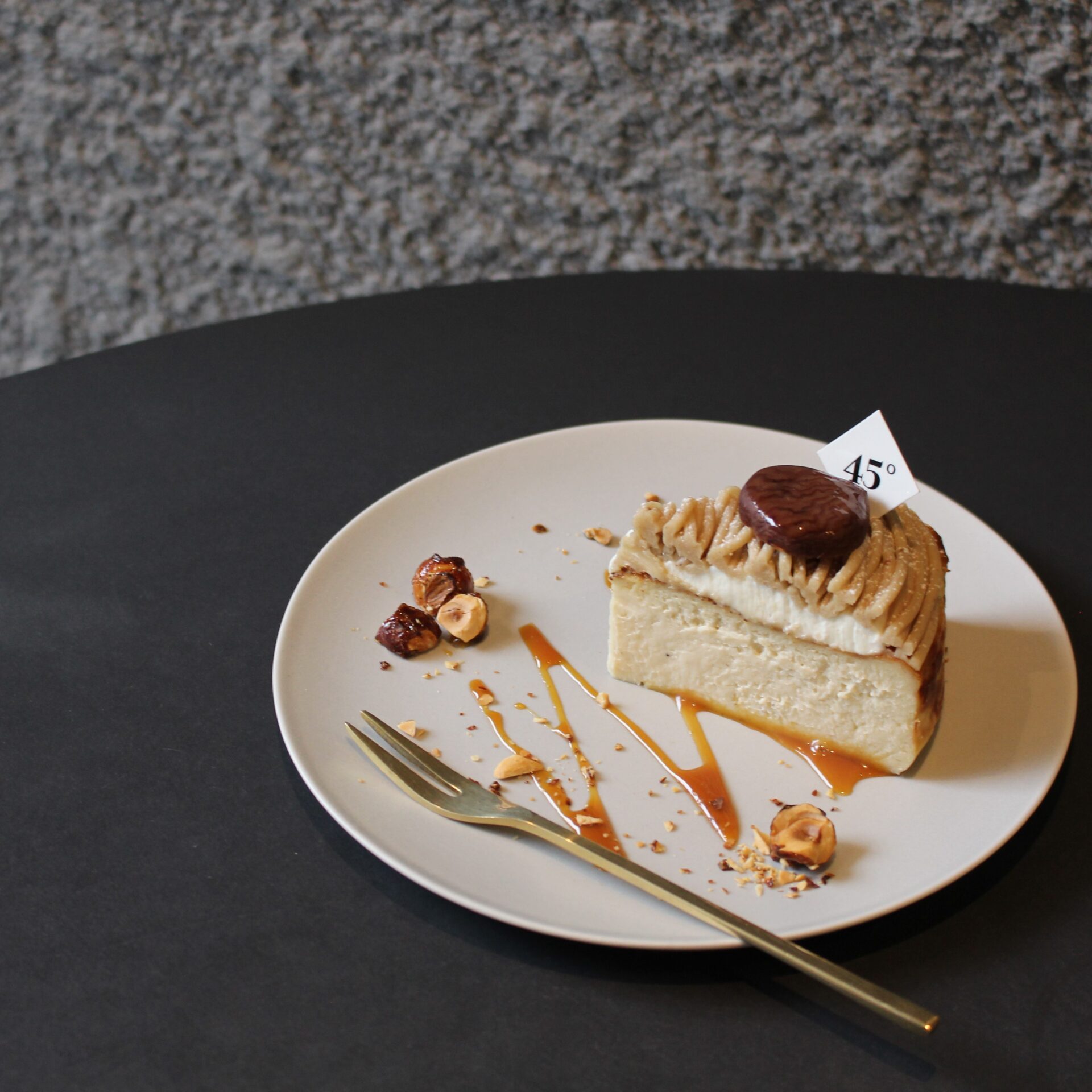 マロン／バスクチーズケーキ